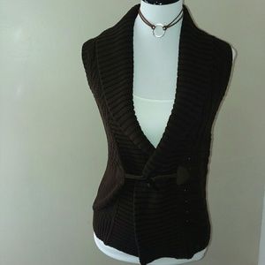 Sweater Vest